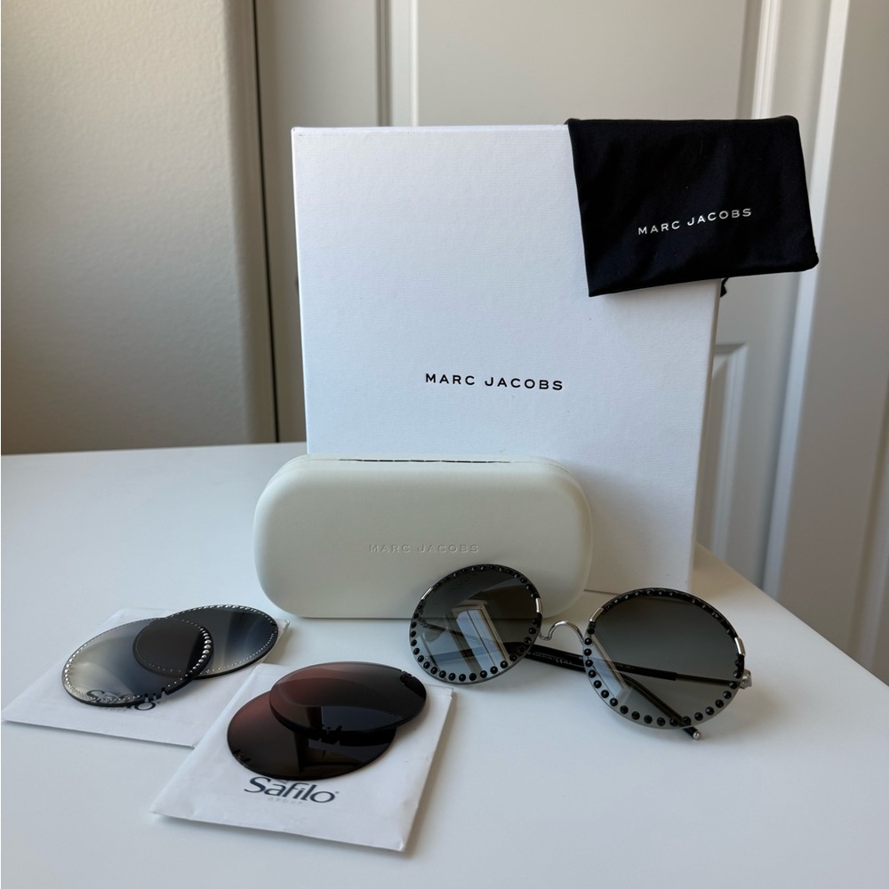 [NEW] Marc Jacobs Swarovski crystals with 2 interchangeable lens